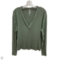 Athletic Top Long Sleeve Crewneck By Lou And Grey In Green, Size: L