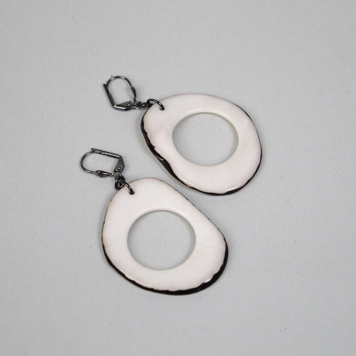 Donut Tauga Dangle Earrings