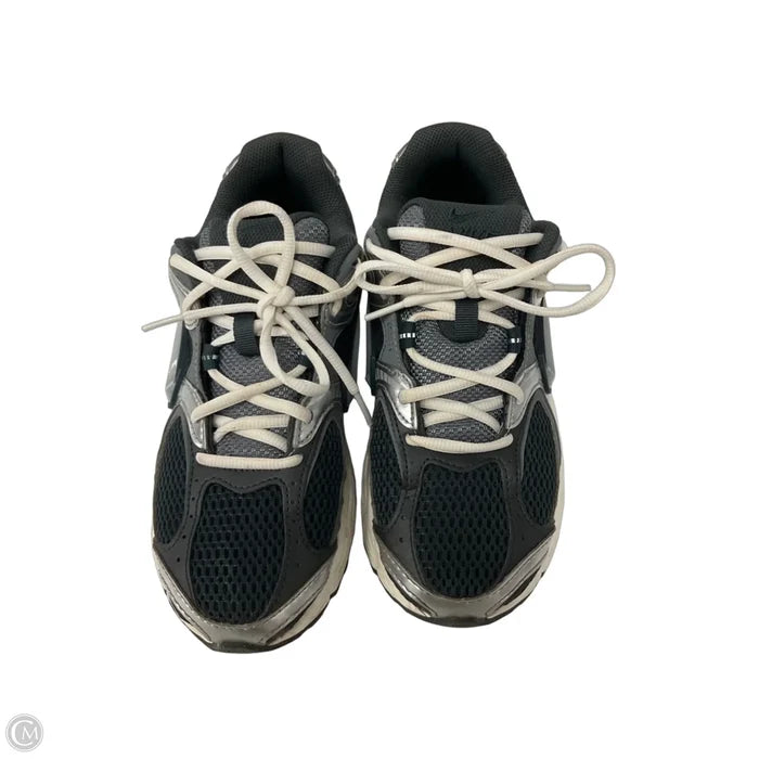 Shoes Athletic By Nike In Grey, Size: 6.5