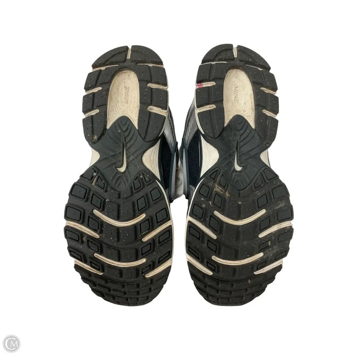 Shoes Athletic By Nike In Grey, Size: 6.5