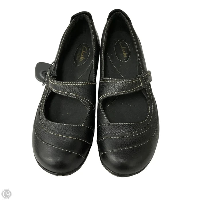 Shoes Flats By Clarks In Black, Size: 10