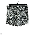 Shorts Designer By Lilly Pulitzer In Black & White, Size: S