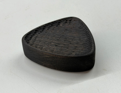 Small Triangular Jewelry Dish (Black)