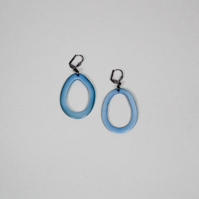 Thin Donut Tauga Dangle Earrings